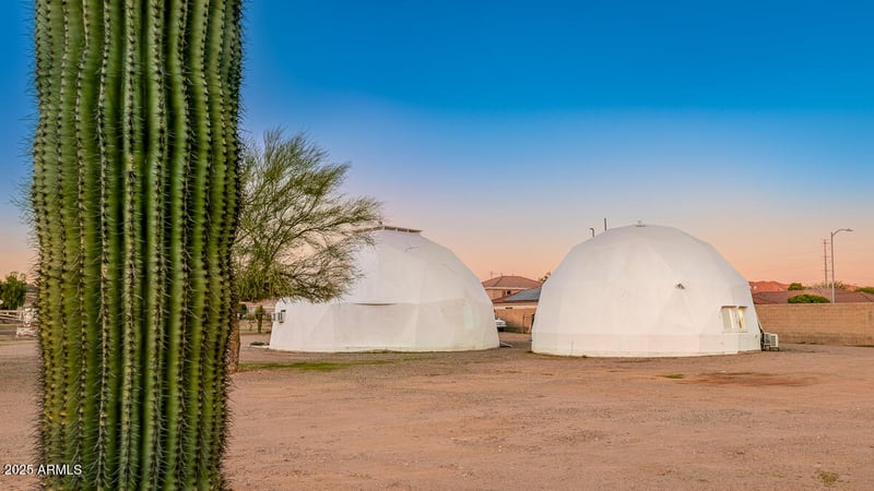 3115 Cavedale Dr, Phoenix, AZ 85083