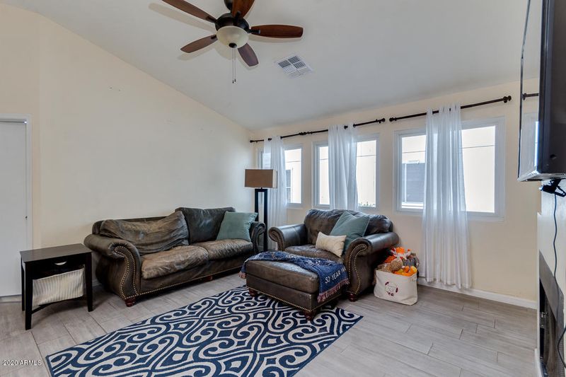 3115 E Michigan Ave, Phoenix, AZ 85032