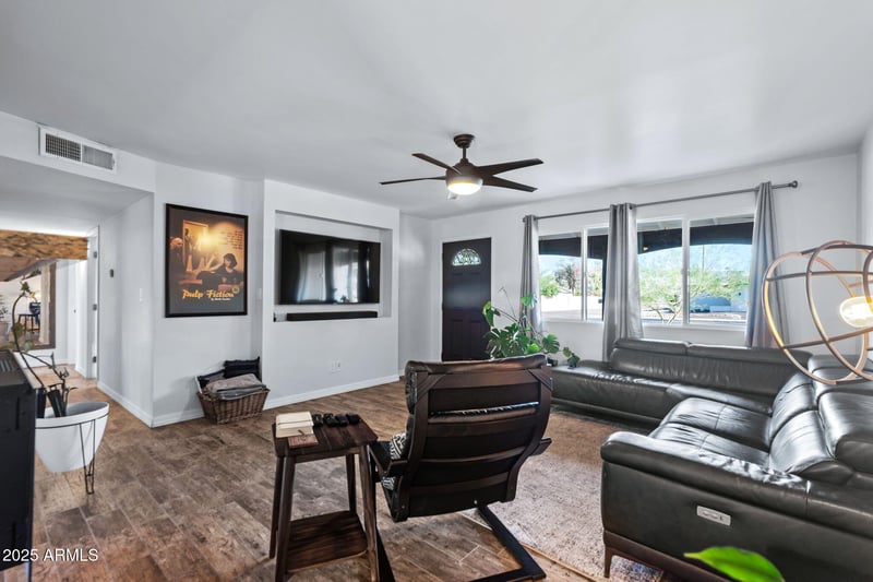 3116 Cholla St, Phoenix, AZ 85028