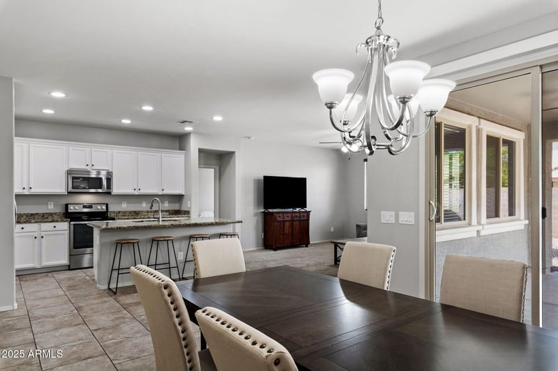 3116 Regina St, Mesa, AZ 85213