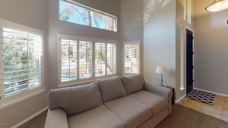 3117 E Muirwood Dr, Phoenix, AZ 85048