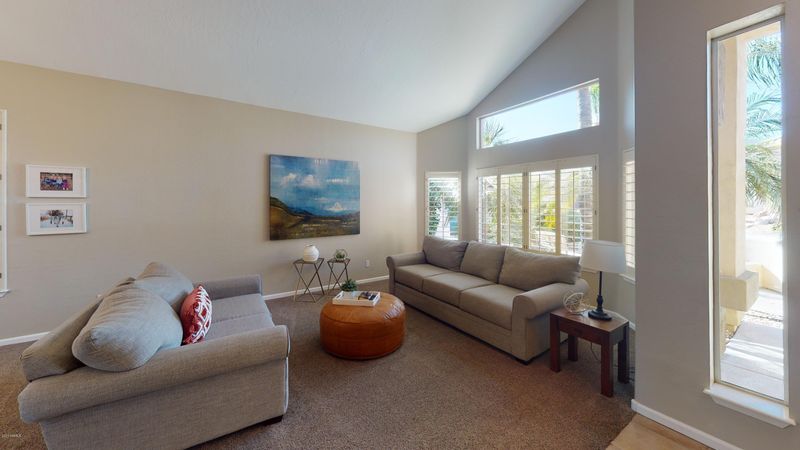 3117 E Muirwood Dr, Phoenix, AZ 85048
