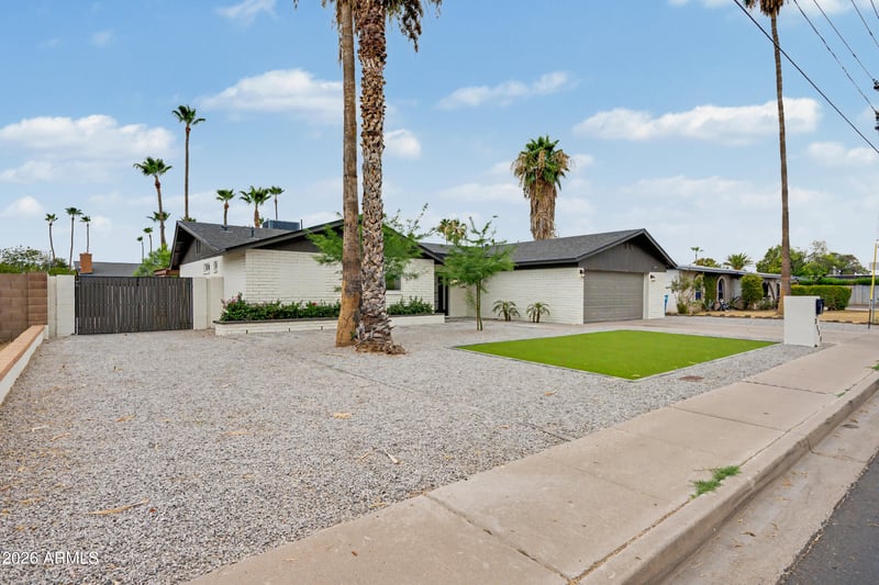 3117 E Sweetwater Ave, Phoenix, AZ 85032