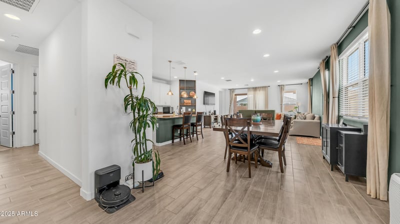 3117 Hayfield Way, San Tan Valley, AZ 85140
