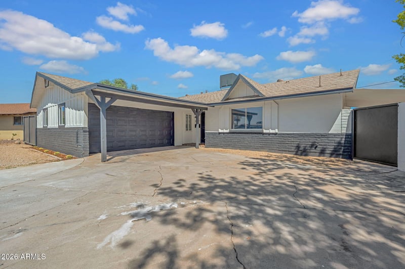 3117 W Pershing Ave, Phoenix, AZ 85029