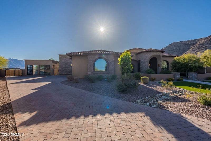 3118 Glenhaven Dr, Phoenix, AZ 85045