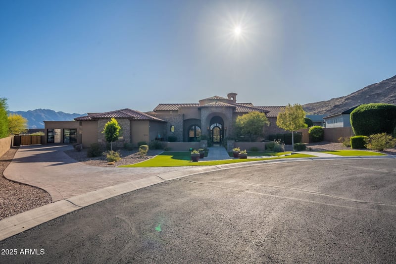 3118 Glenhaven Dr, Phoenix, AZ 85045