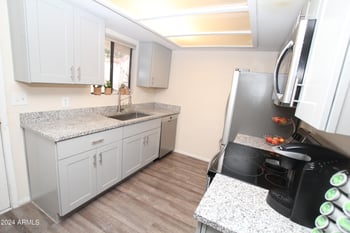 3119 Cochise Dr #106, Phoenix, AZ 85051