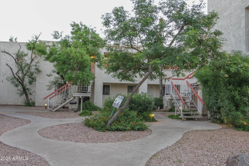 3119 Cochise Dr #109, Phoenix, AZ 85051