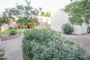 3119 Cochise Dr #109, Phoenix, AZ 85051