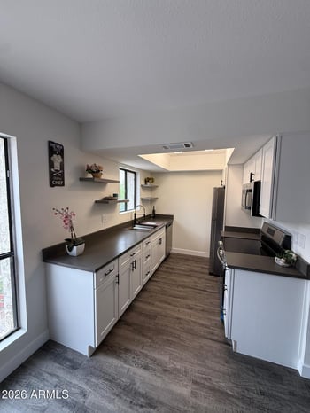 3119 Cochise Dr #231, Phoenix, AZ 85051