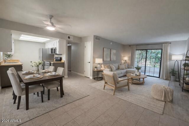 3119 W Cochise Dr #113, Phoenix, AZ 85051