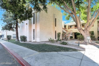 3119 W Cochise Dr #136, Phoenix, AZ 85051