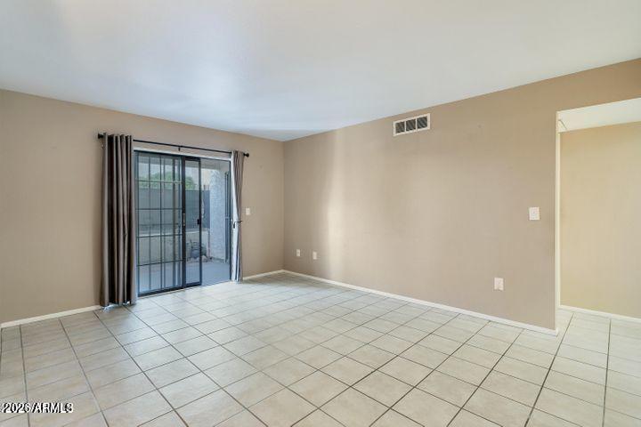 3119 W Cochise Dr #136, Phoenix, AZ 85051