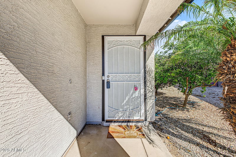 31193 N Mesquite Way, San Tan Valley, AZ 85143