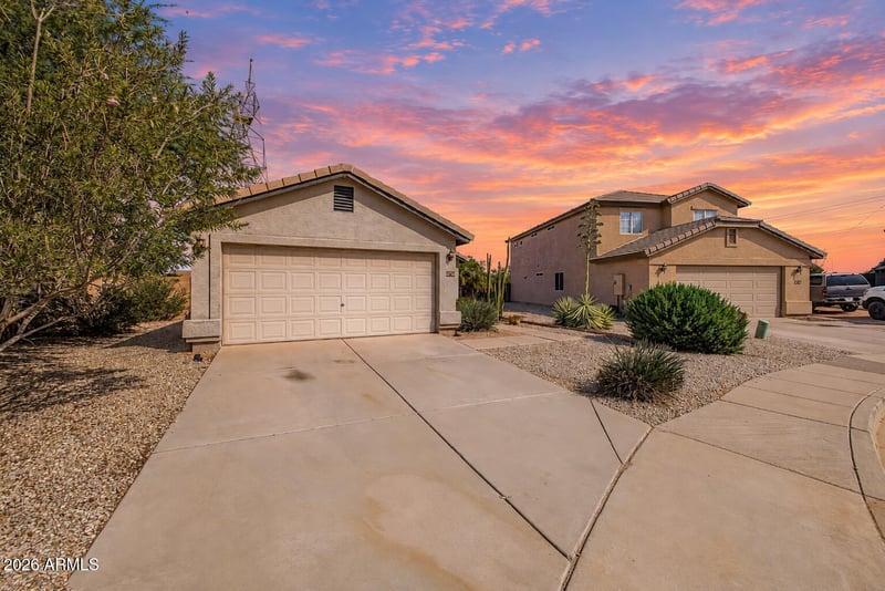 31193 N Mesquite Way, San Tan Valley, AZ 85143