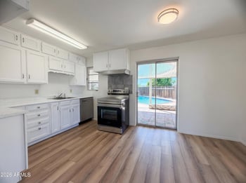 312 84th Pl, Mesa, AZ 85207