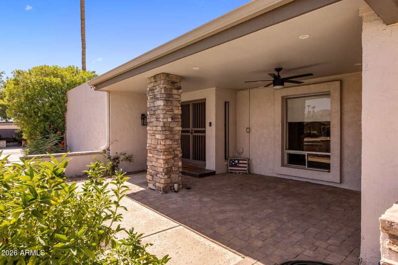 312 E Brook Hollow Dr, Phoenix, AZ 85022
