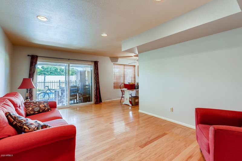 312 E Voltaire Ave, Phoenix, AZ 85022