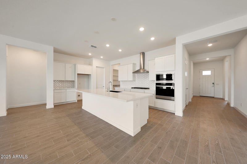 312 Flax Dr, San Tan Valley, AZ 85140