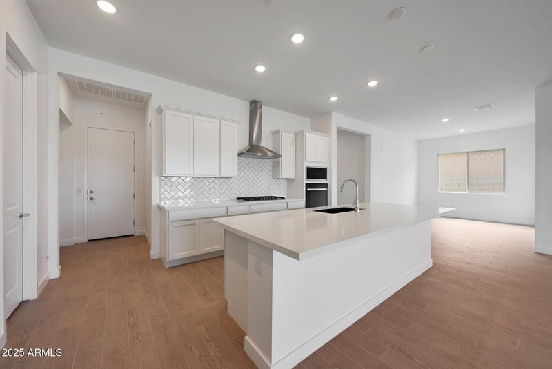 312 Flax Dr, San Tan Valley, AZ 85140