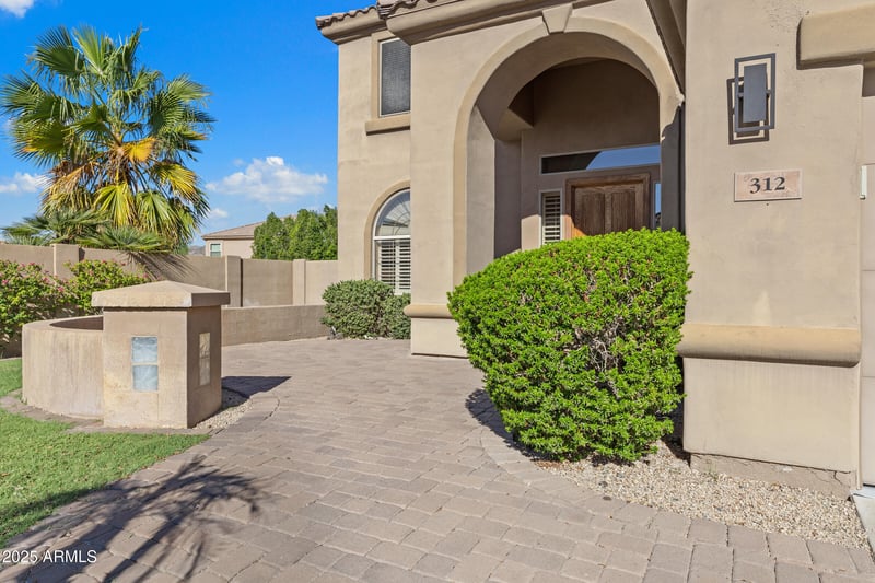 312 Mountain Sky Ave, Phoenix, AZ 85045
