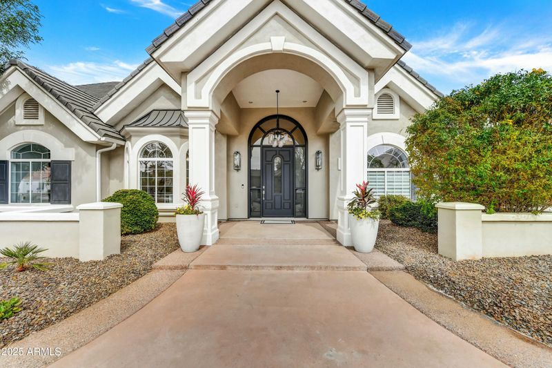 3120 E Waterman Ct, Gilbert, AZ 85297