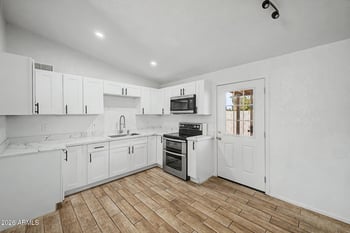 3120 67th Ln #24, Phoenix, AZ 85033