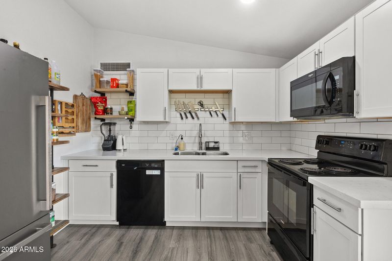 3120 N 67th Ln #28, Phoenix, AZ 85033
