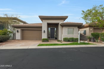 3120 Squaw Peak Cir, Phoenix, AZ 85016