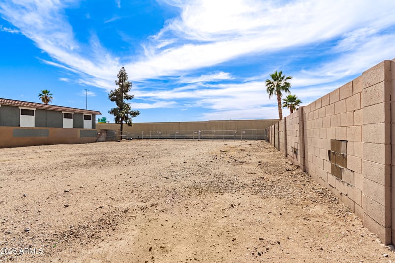 3121 Black Canyon Hw #C, Phoenix, AZ 85015