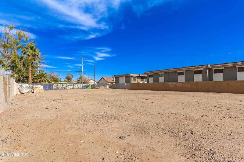 3121 Black Canyon Hw #C, Phoenix, AZ 85015