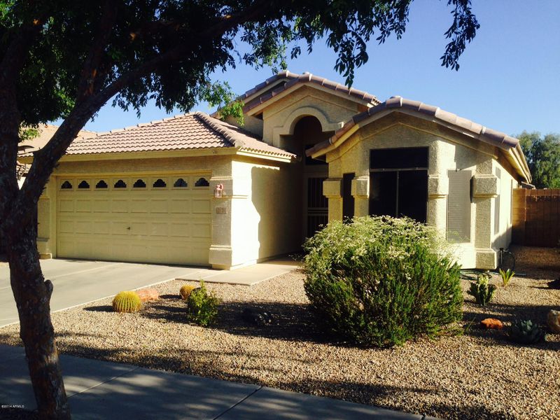 3121 E Roveen Ave, Phoenix, AZ 85032