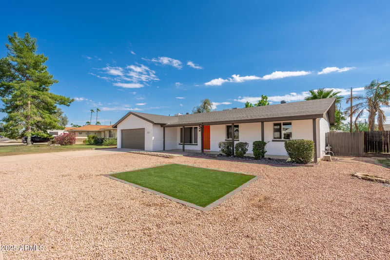 3121 Hearn Rd, Phoenix, AZ 85053