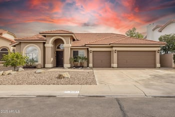 3121 Meadow Dr, Avondale, AZ 85392