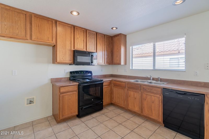 3121 W Roberta Dr, Phoenix, AZ 85083