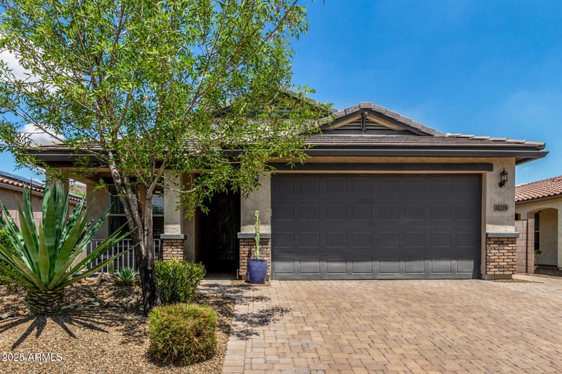 31219 6th Pl, Phoenix, AZ 85085