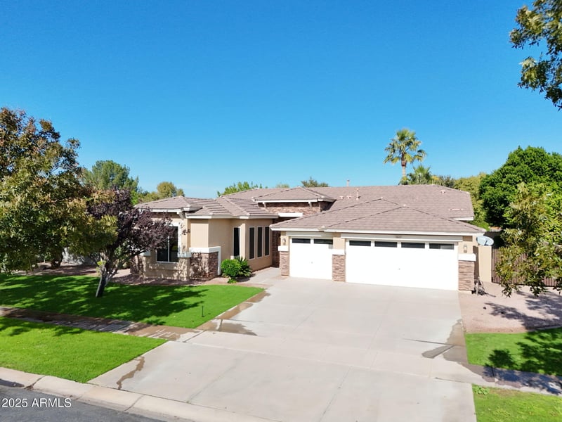 3122 Cotton Ln, Gilbert, AZ 85234