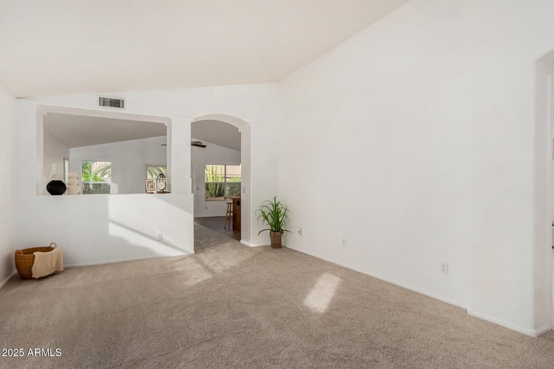 3122 E Wahalla Ln, Phoenix, AZ 85050
