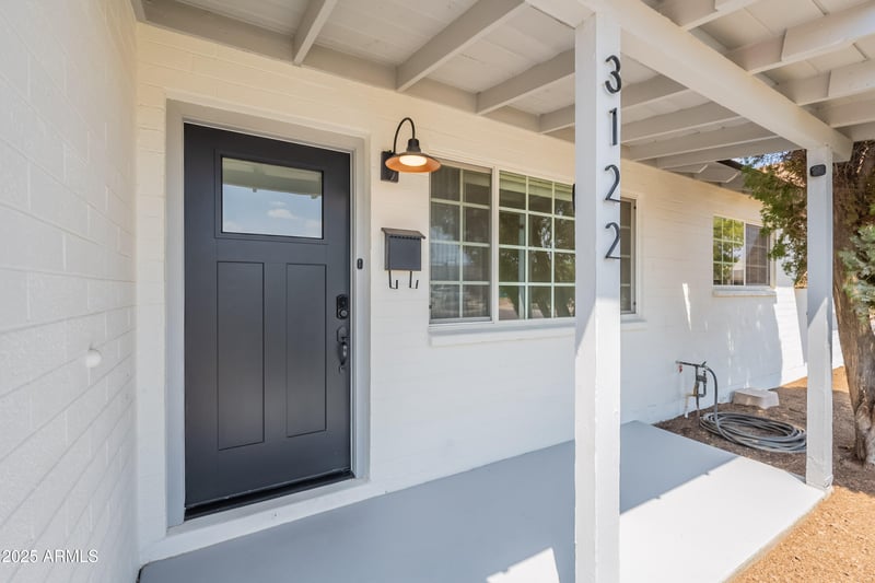 3122 Joan De Arc Ave, Phoenix, AZ 85029