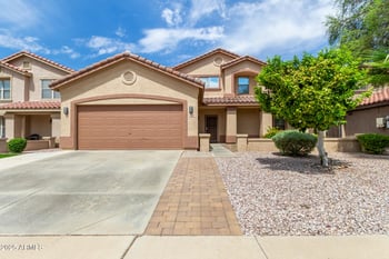 3122 Molly Ln, Phoenix, AZ 85083