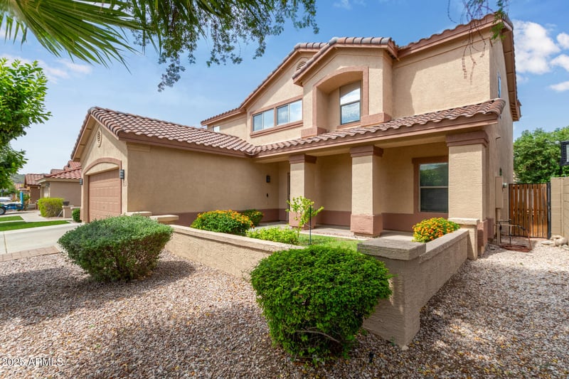 3122 Molly Ln, Phoenix, AZ 85083
