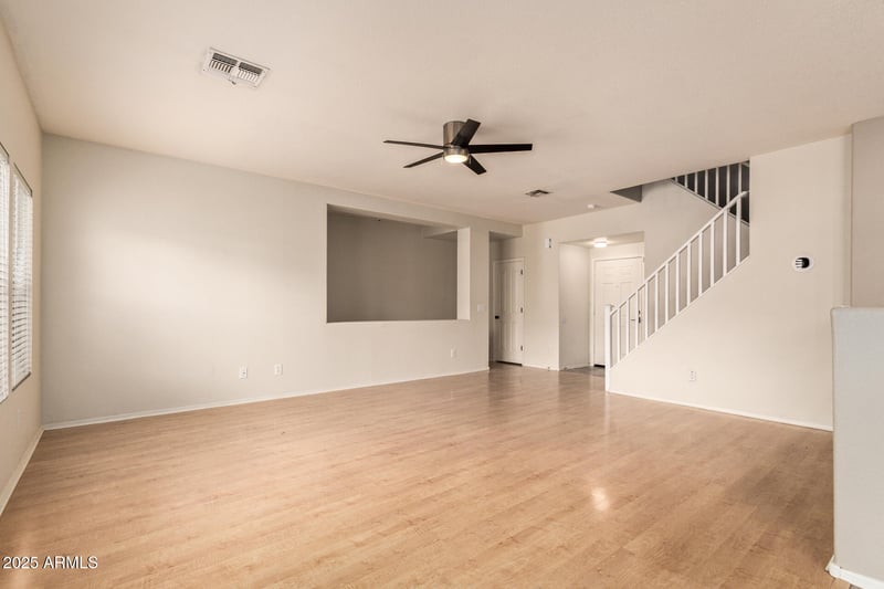 3122 Molly Ln, Phoenix, AZ 85083