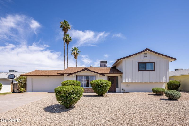 3122 W Crocus Dr, Phoenix, AZ 85053