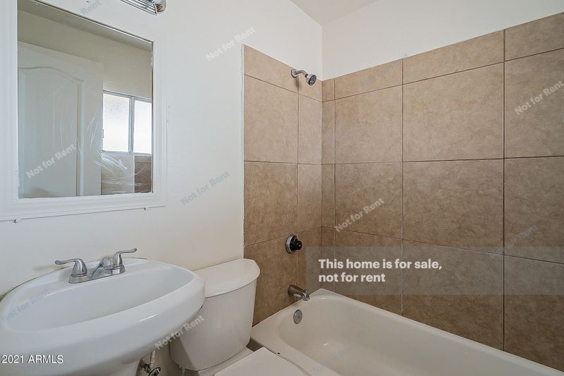 3122 W Granada Rd, Phoenix, AZ 85009