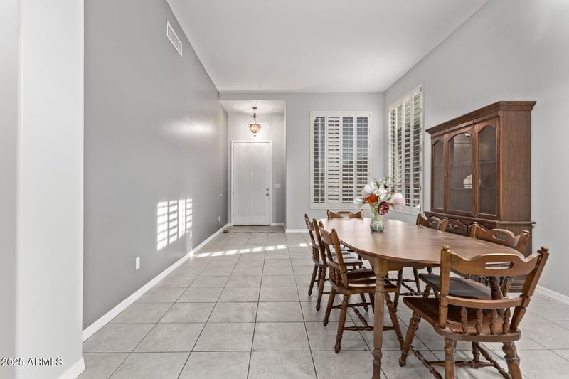 3122 Windmere Dr, Phoenix, AZ 85048