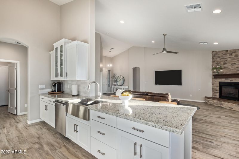 31224 N 137th Way, Scottsdale, AZ 85262