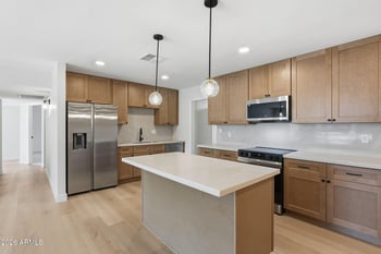 3124 Dahlia Dr, Phoenix, AZ 85032