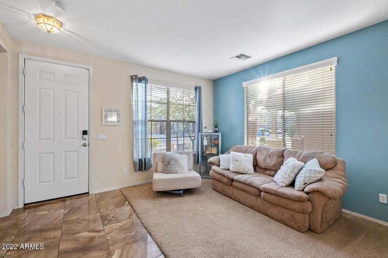3124 W Pleasant Ln, Phoenix, AZ 85041