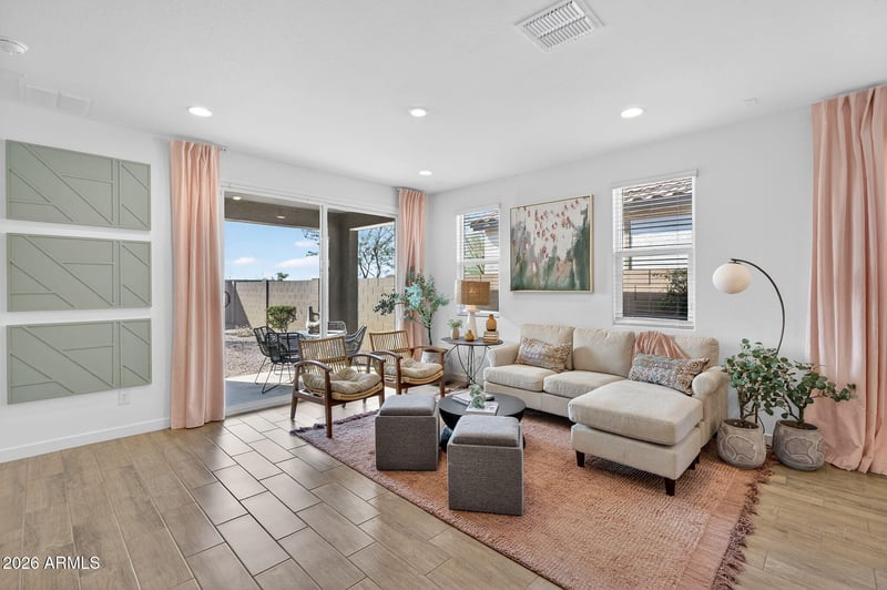 3125 E Barrel Race Rd, San Tan Valley, AZ 85140